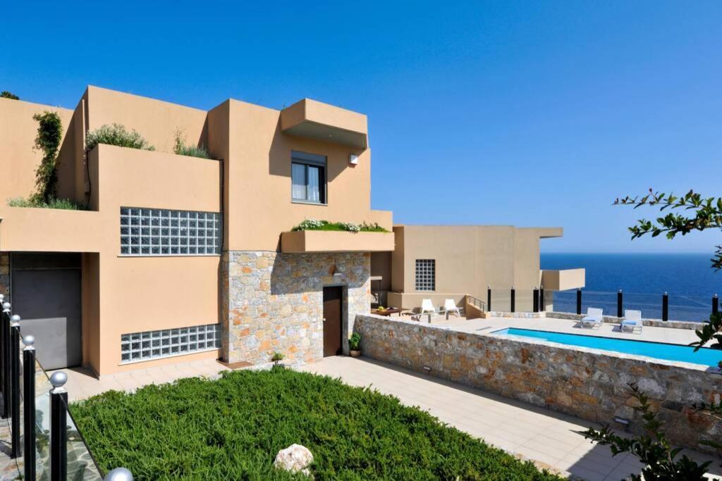 Wonderful Eco Friendly Villa Augustine Ampelo Exteriér fotografie